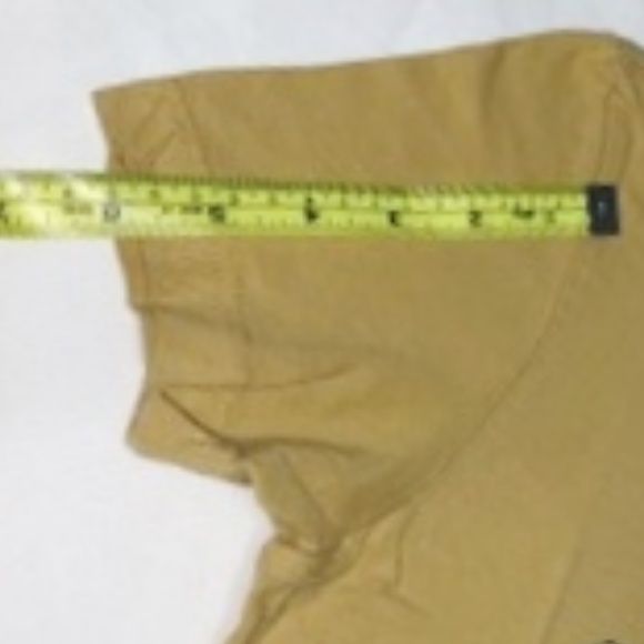 Women's small tan NFC Saints t-shirt - Picture 4 of 6